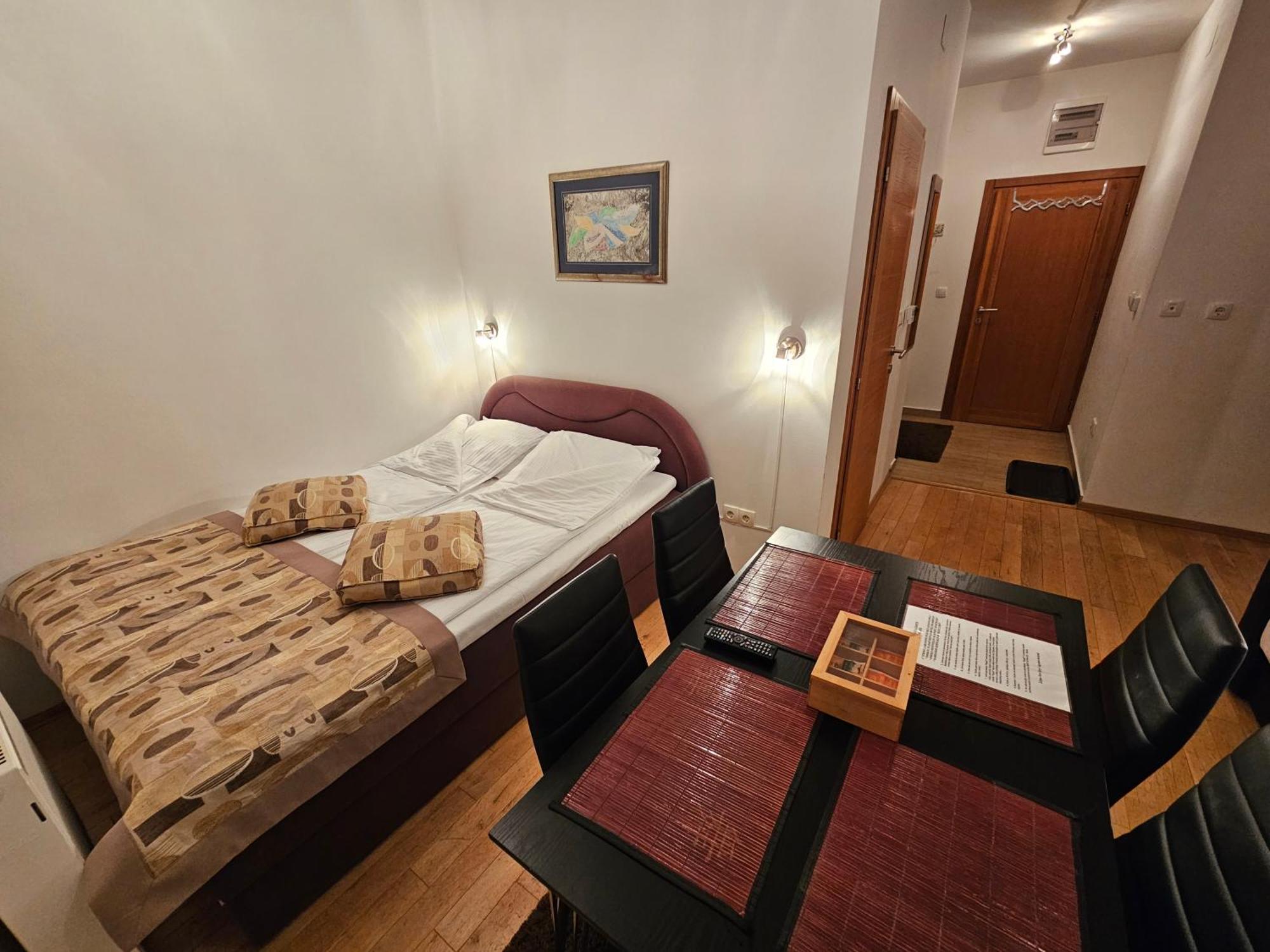 Apartments Rapid ヤホリナ エクステリア 写真