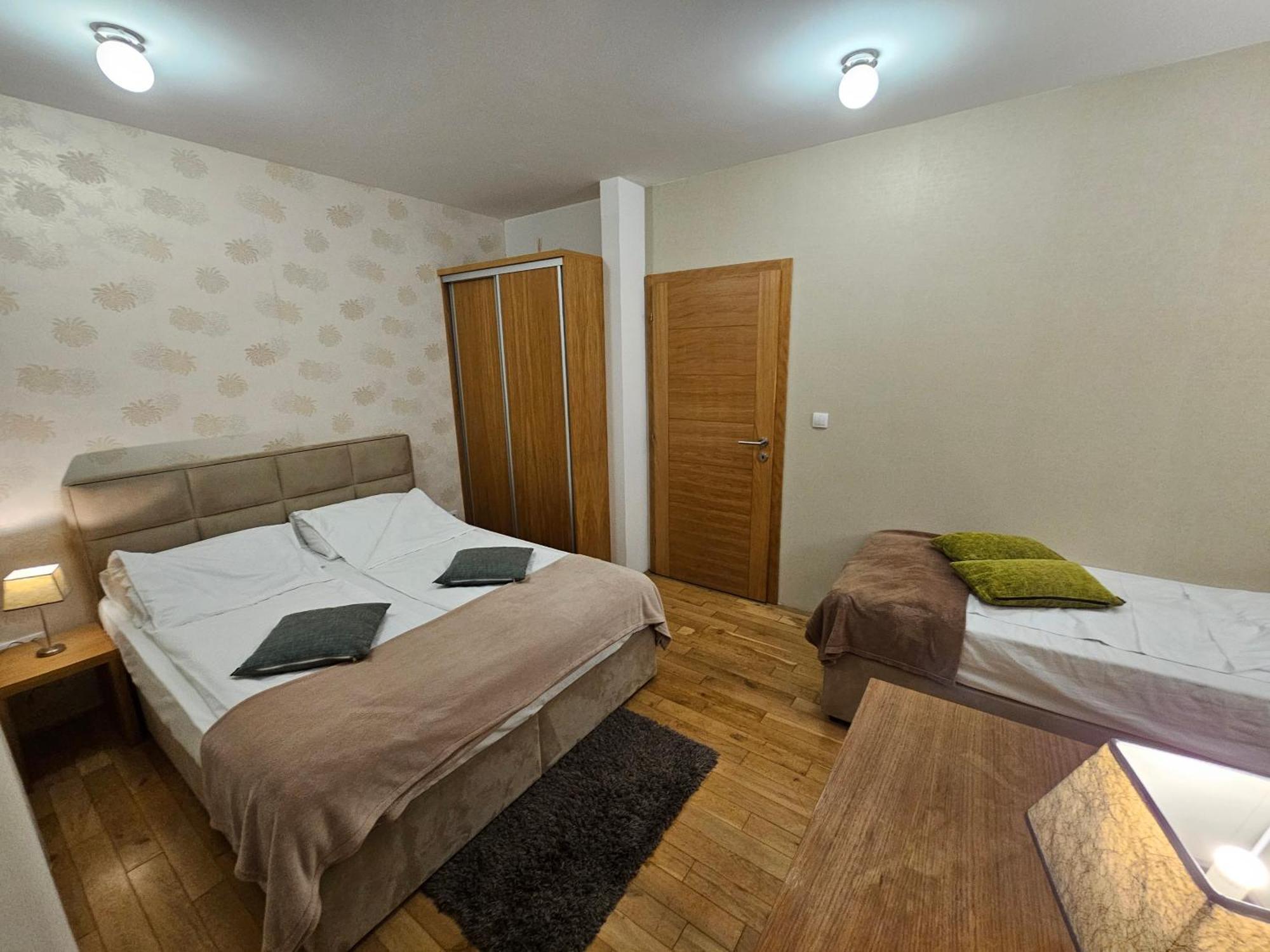 Apartments Rapid ヤホリナ エクステリア 写真
